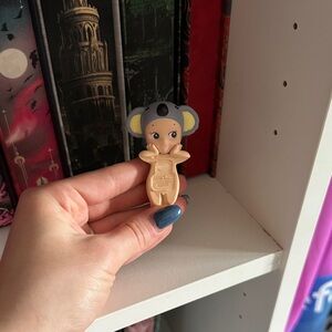 Sonny Angel koala hipper